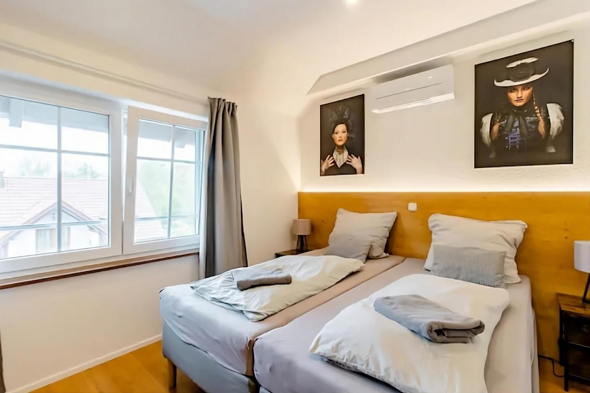 Komfortables Doppelzimmer In Kehl Goldscheuer - 1A Guesthouse Exteriör bild